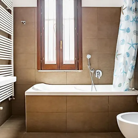 Re Dionisio Con Terrazza By Wonderful Italy